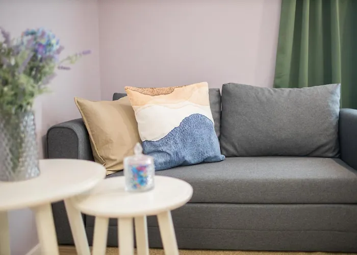 Zlatin Dvor - Apartments For 3, Terrace, Trogir Center, Beach At 5-Min, Bike Friendly