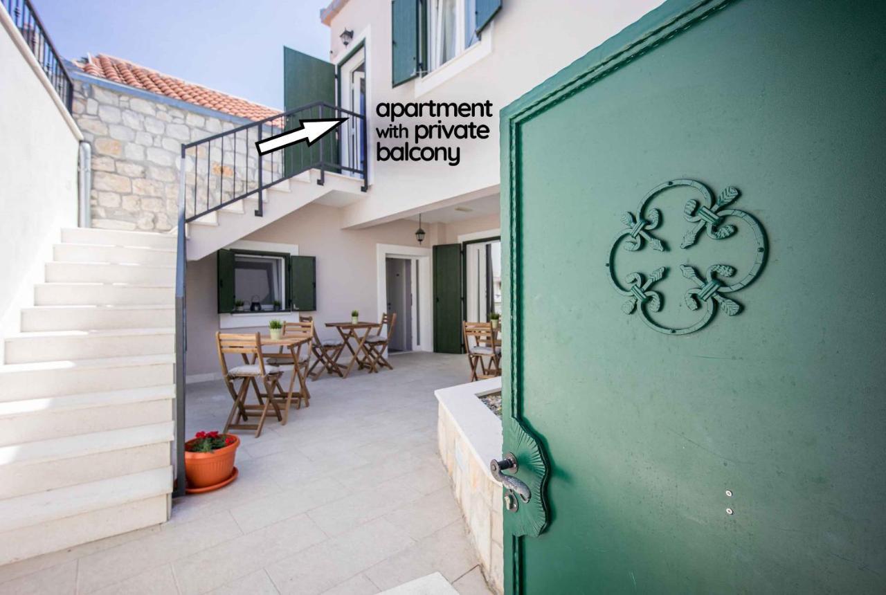 Zlatin Dvor - For 3, Terrace, Center, At 5-min, Bike Friendly * Trogir