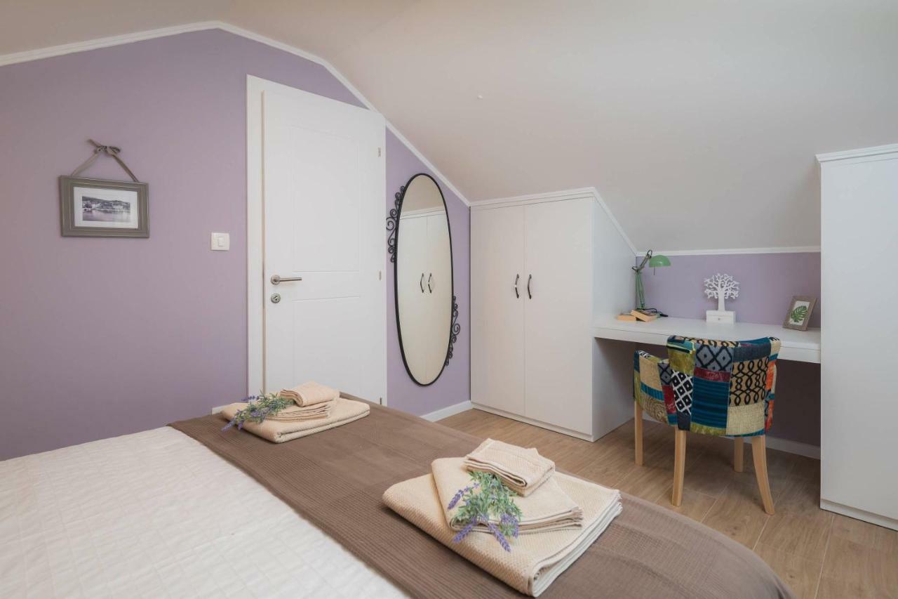 Zlatin Dvor - For 3, Terrace, Center, At 5-min, Bike Friendly *
