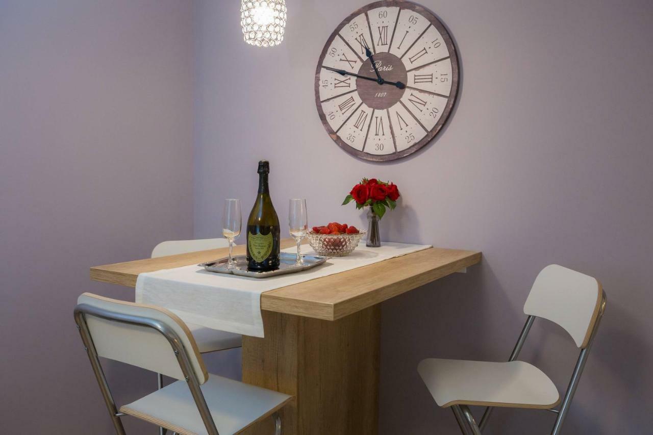 Zlatin Dvor - For 3, Terrace, Center, At 5-min, Bike Friendly