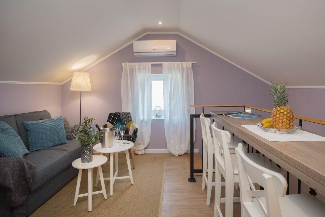 Zlatin Dvor - For 3, Terrace, Center, At 5-min, Bike Friendly * Trogir