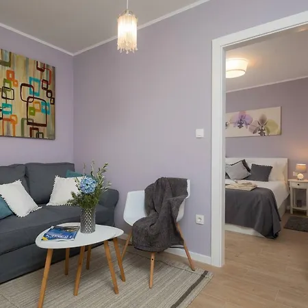 Zlatin Dvor - Apartments For 3, Terrace, Trogir Center, Beach At 5-Min, Bike Friendly Exterior foto