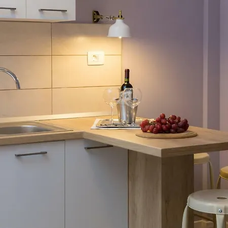 Zlatin Dvor - Apartments For 3, Terrace, Trogir Center, Beach At 5-Min, Bike Friendly Exterior foto