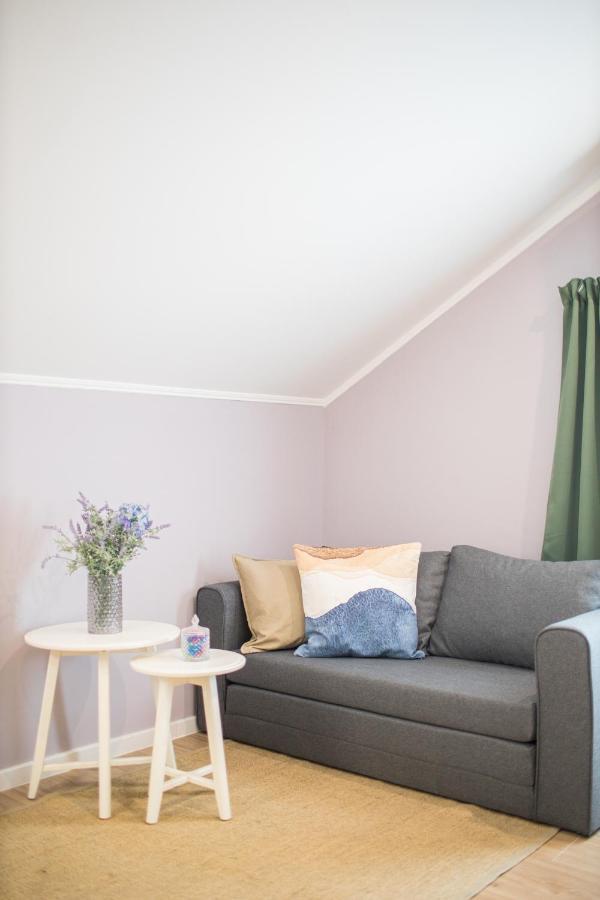 Zlatin Dvor - For 3, Terrace, Center, At 5-min, Bike Friendly Appartement Trogir