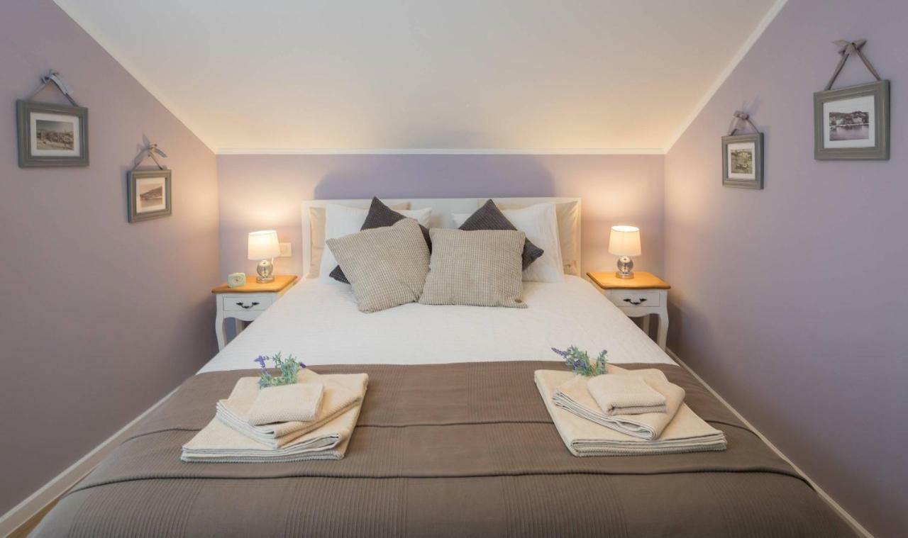 Appartement Zlatin Dvor - For 3, Terrace, Center, At 5-min, Bike Friendly *