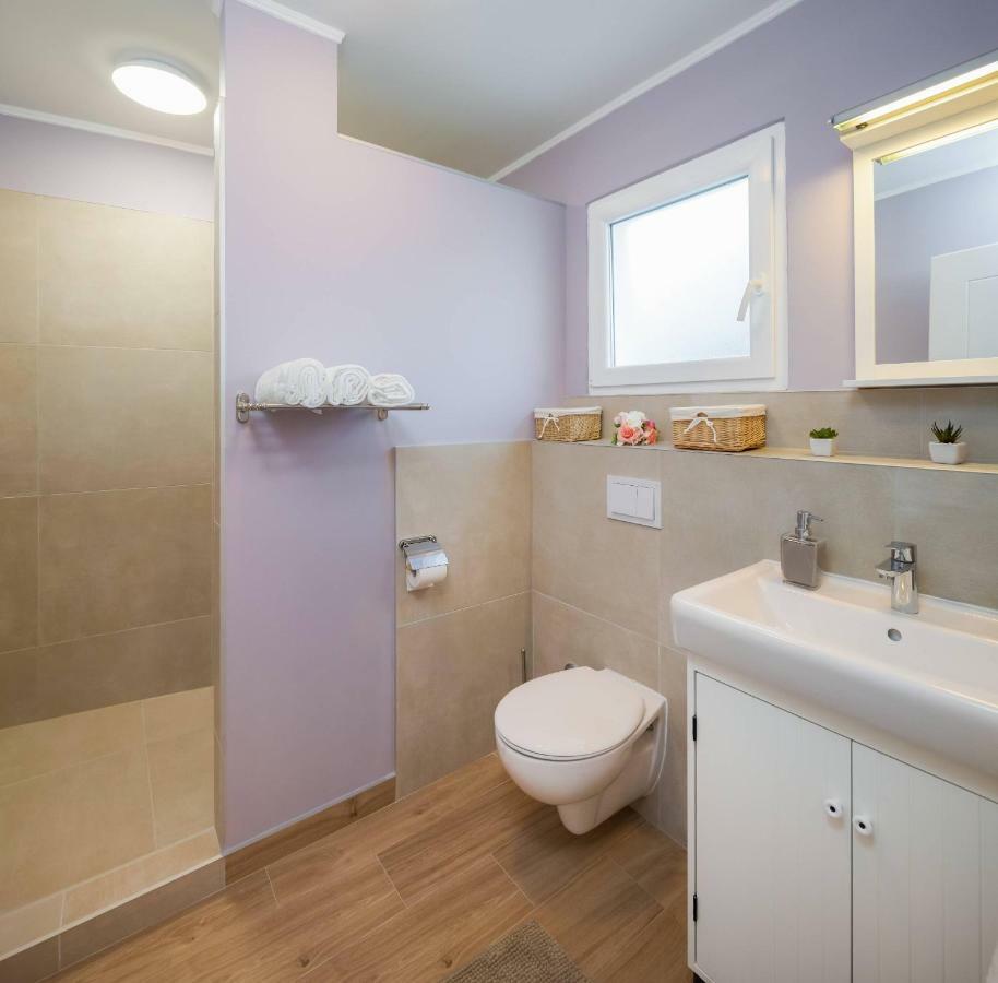 Zlatin Dvor - For 3, Terrace, Center, At 5-min, Bike Friendly * Trogir